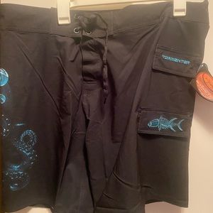 Men’s board shorts